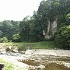 室生大野寺の磨崖仏と宇陀川の画像