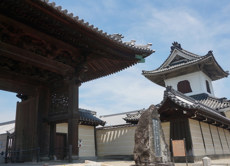 専立寺と寺内町の画像1