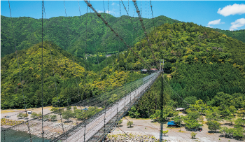 谷瀬の吊り橋