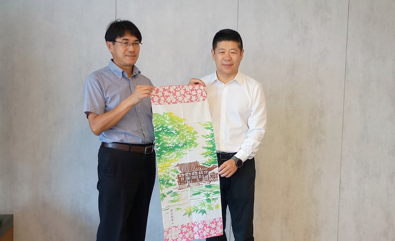 表敬訪問の様子