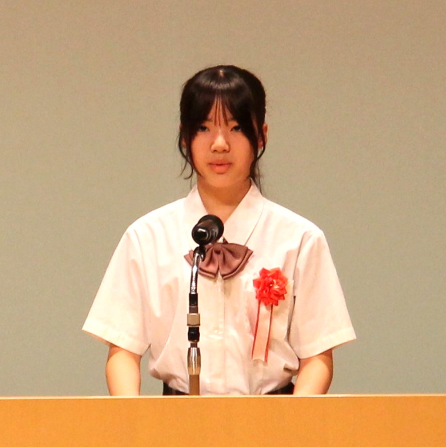 優秀賞　葛城市立新庄中学校3年　吉村 心優さん