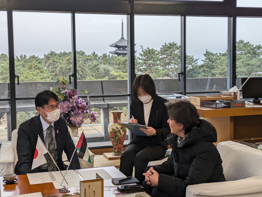 駐日ヨルダン大使知事表敬_1枚目